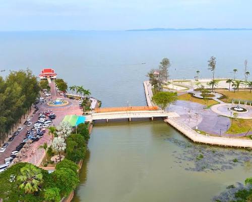 หาดแสนสุขลำปำ